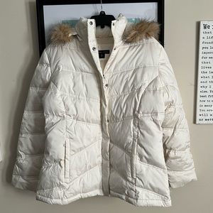 NWT!!! Puffer Jacket with Removable Hood